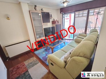 Duplex with balcony for sale in Bermeo