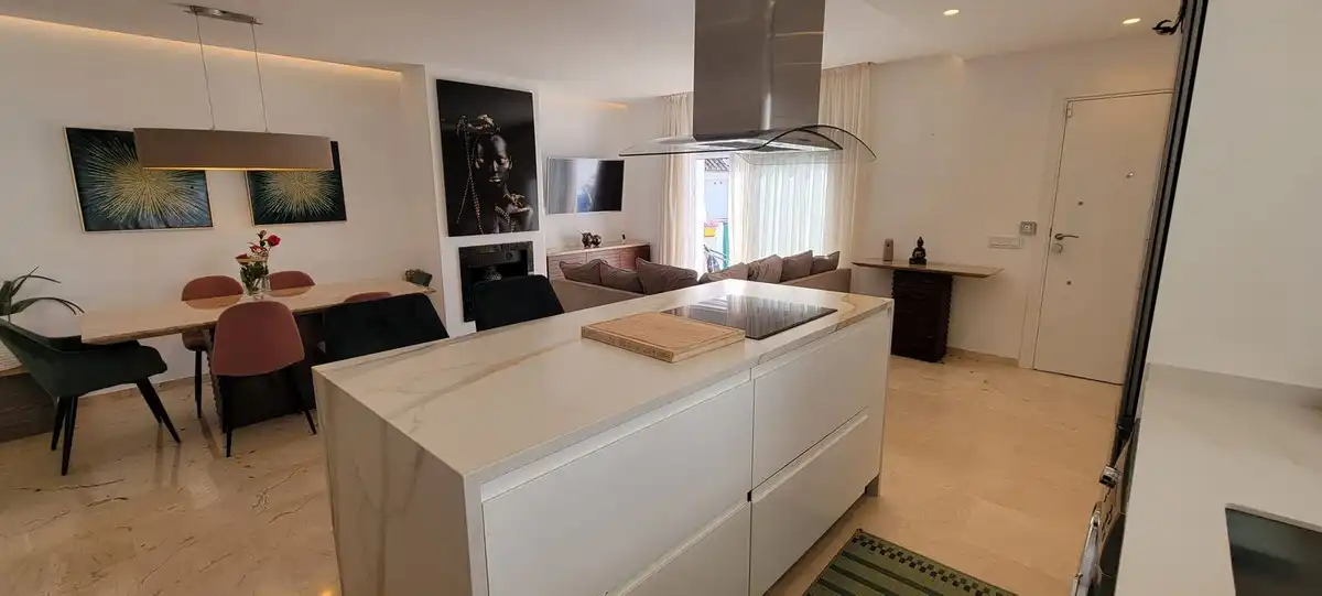 Apartament amb piscina en venda a Nueva Andalucía, imagen 9
