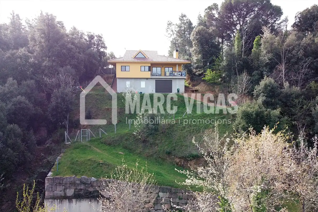 Vista exterior de Casa o chalet en venta en Arbúcies con Calefacción, Jardín privado y Terraza