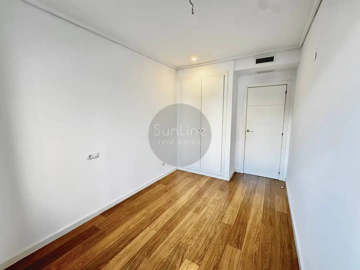 Schlafzimmer von Wohnung zur Miete in Valencia mit Klimaanlage, Abstellraum und Haustiere erlaubt