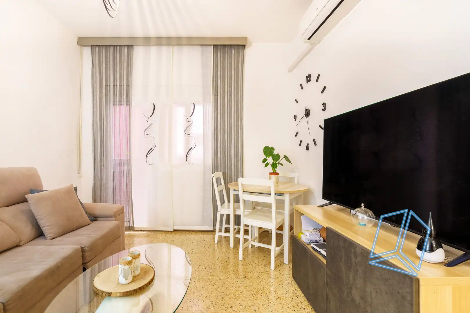 Sala de estar de Piso en venta en Gavà con Balcón