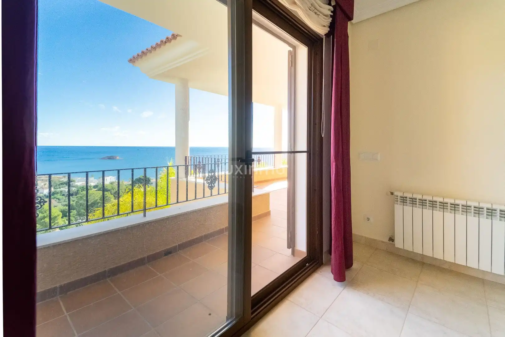 Dormitori de Casa o xalet en venda en Altea amb Aire condicionat, Calefacció i Jardí privat