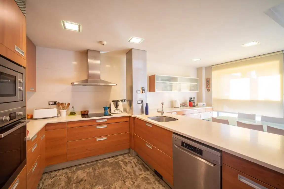 Cocina de Casa adosada en venta en Igualada con Aire acondicionado, Calefacción y Terraza
