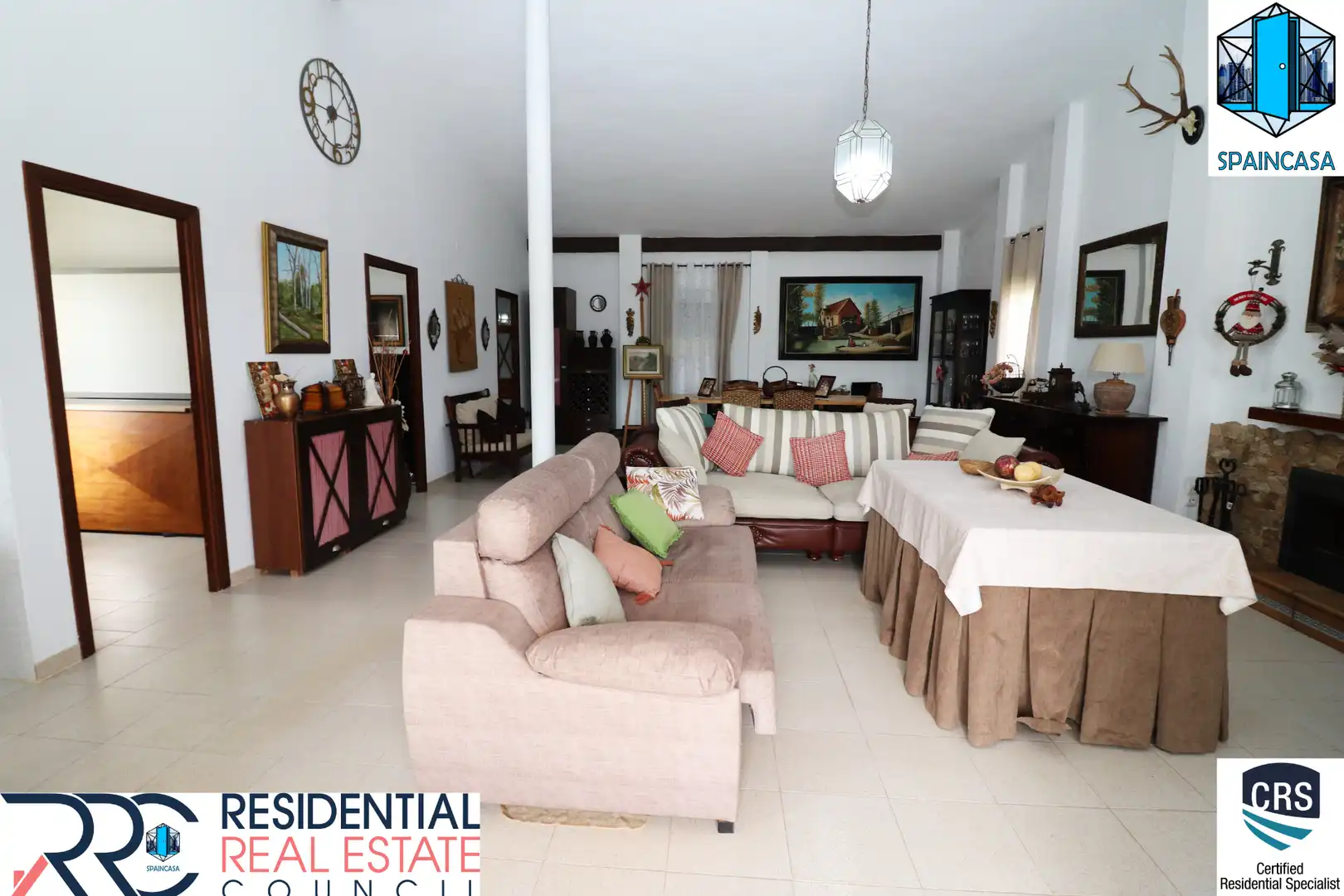 Chalet con piscina en venta en Calle Puente de la Mora, imagen 2