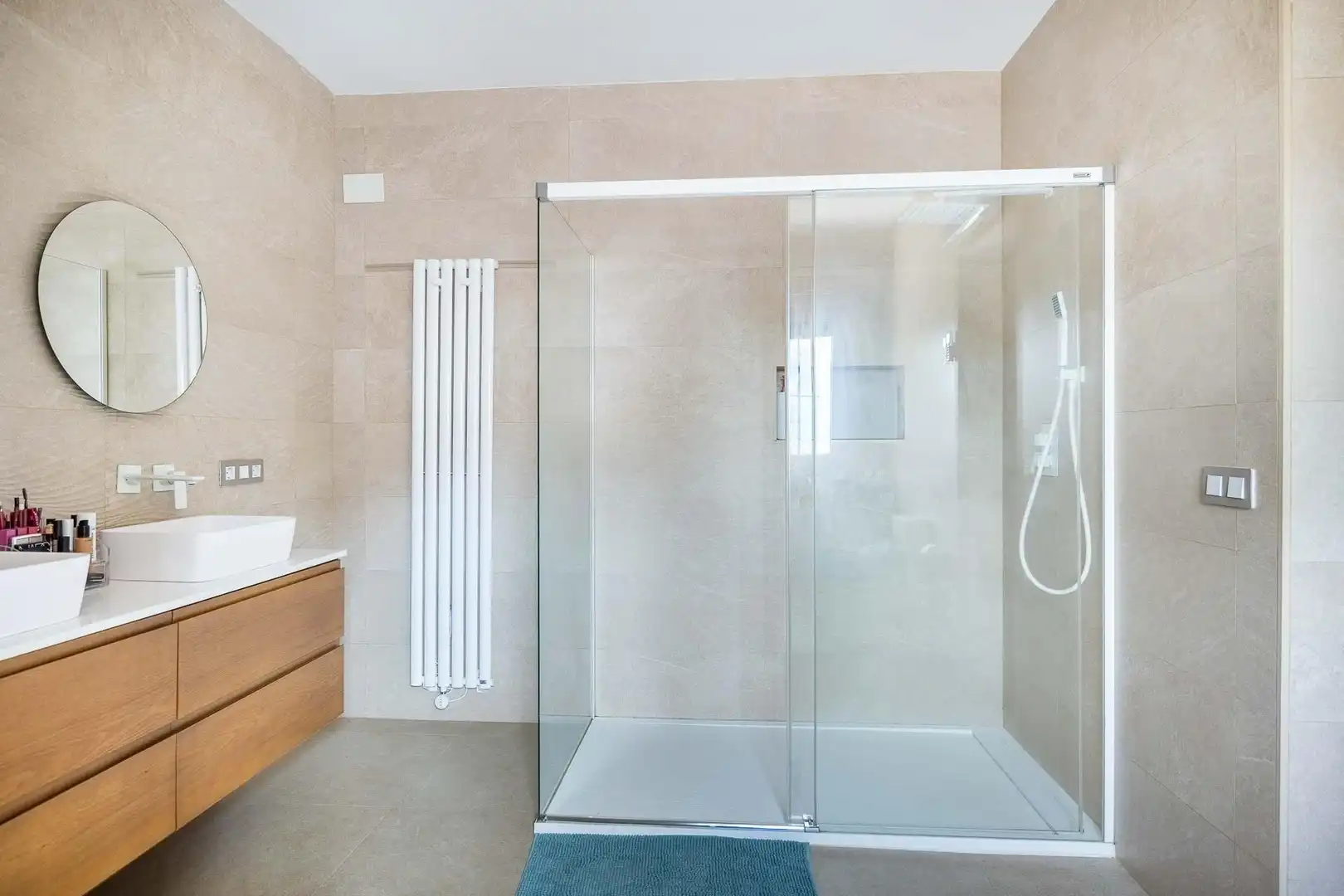 Baño de Casa o chalet en venta en Montequinto con Aire acondicionado, Jardín privado y Terraza