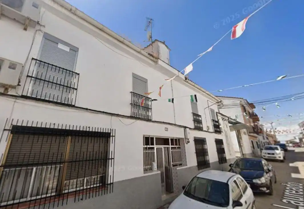 Exterior view of Houses for sale in Serradilla