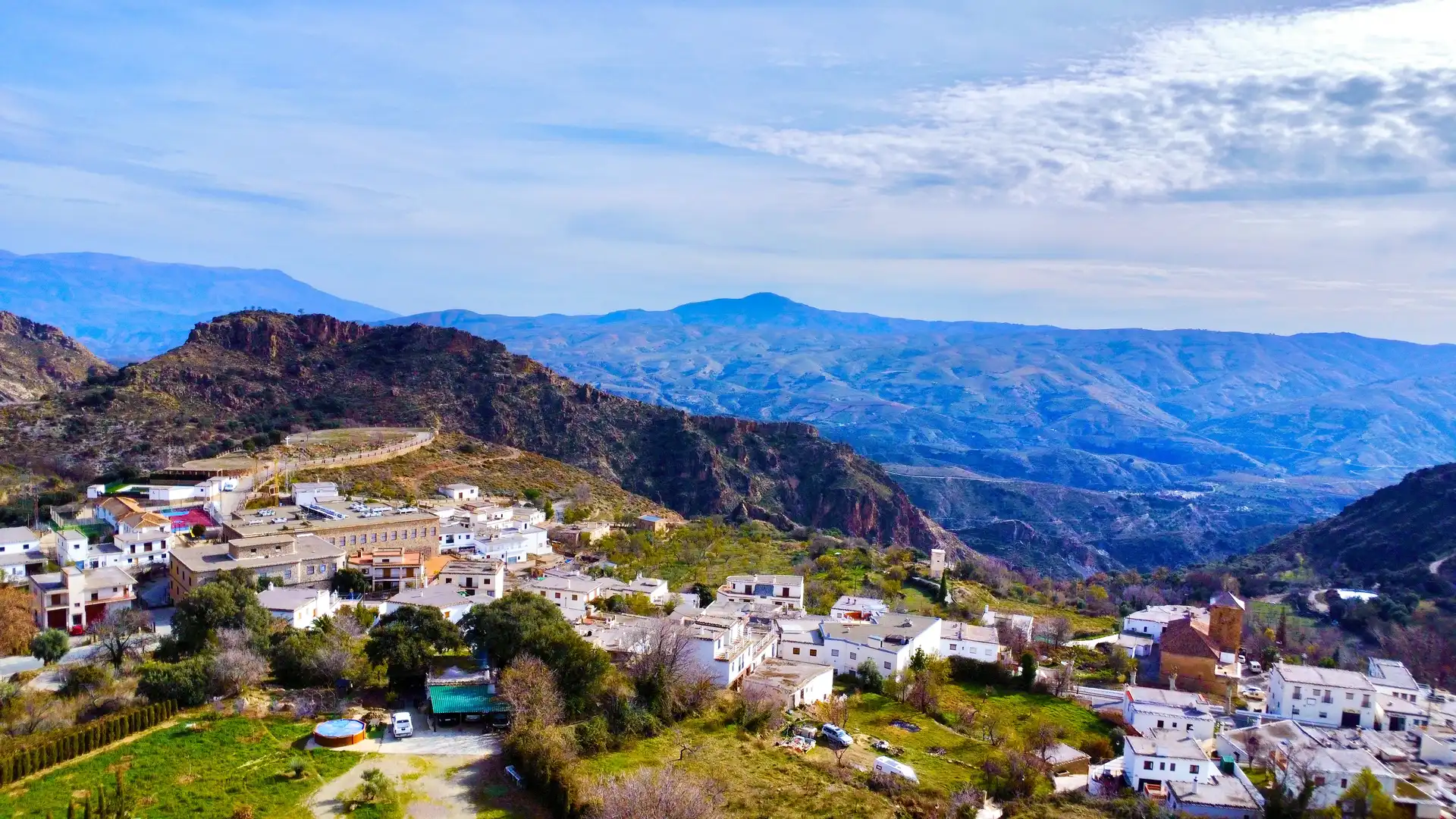 Exterior view of Buildings for sale in Juviles  with Alarm