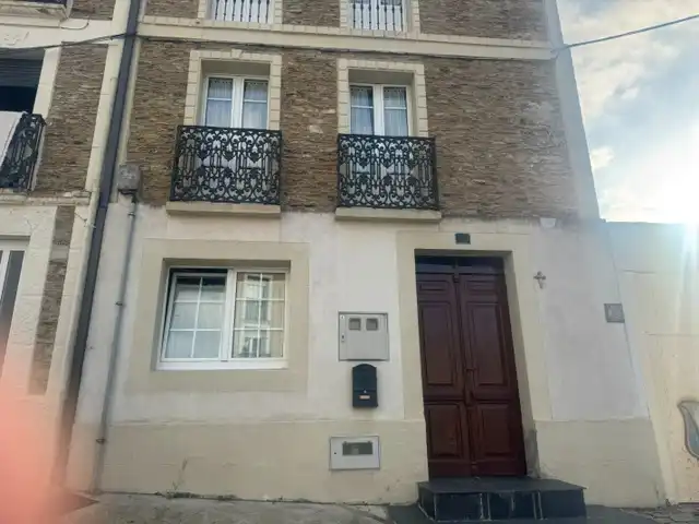 Vista exterior de Finca rústica en venda en Vegadeo amb Calefacció, Jardí privat i Terrassa