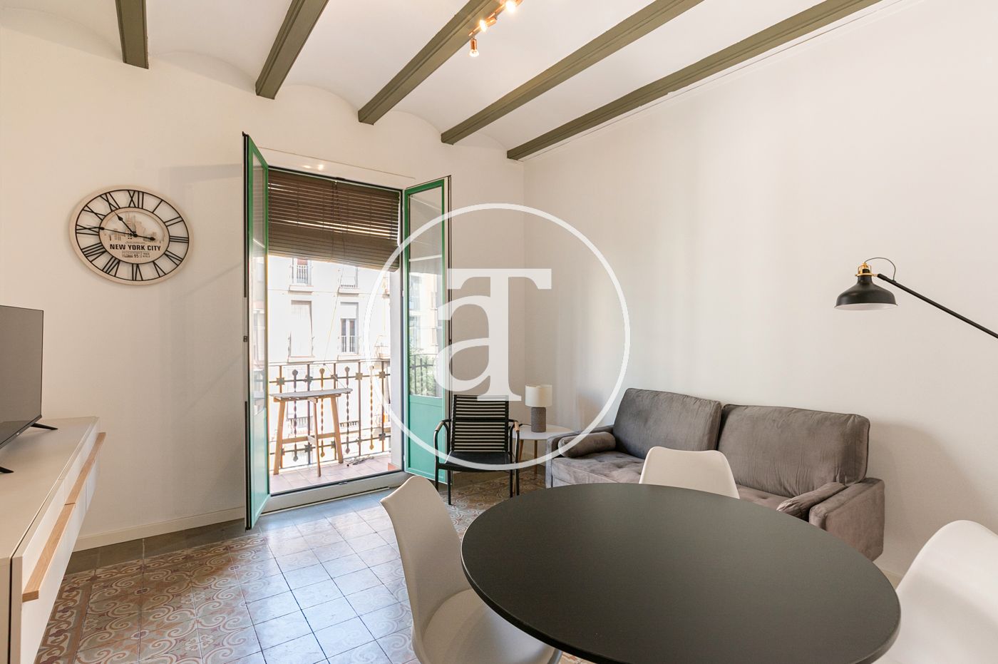 Exterior view of Flat to rent in  Barcelona Capital  with Air Conditioner, Heating and Terrace