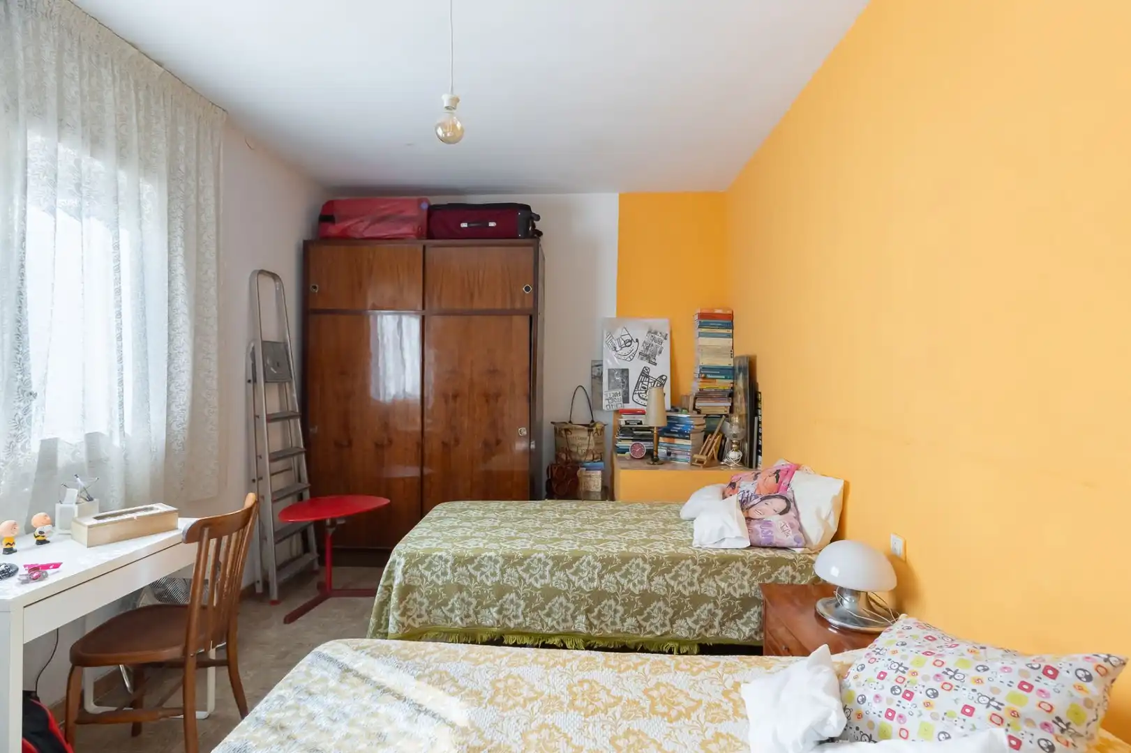 Habitación de Piso en venta en Badalona con Terraza