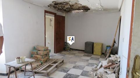 Foto 2 de Casa adosada en venta en Martos, Jaén
