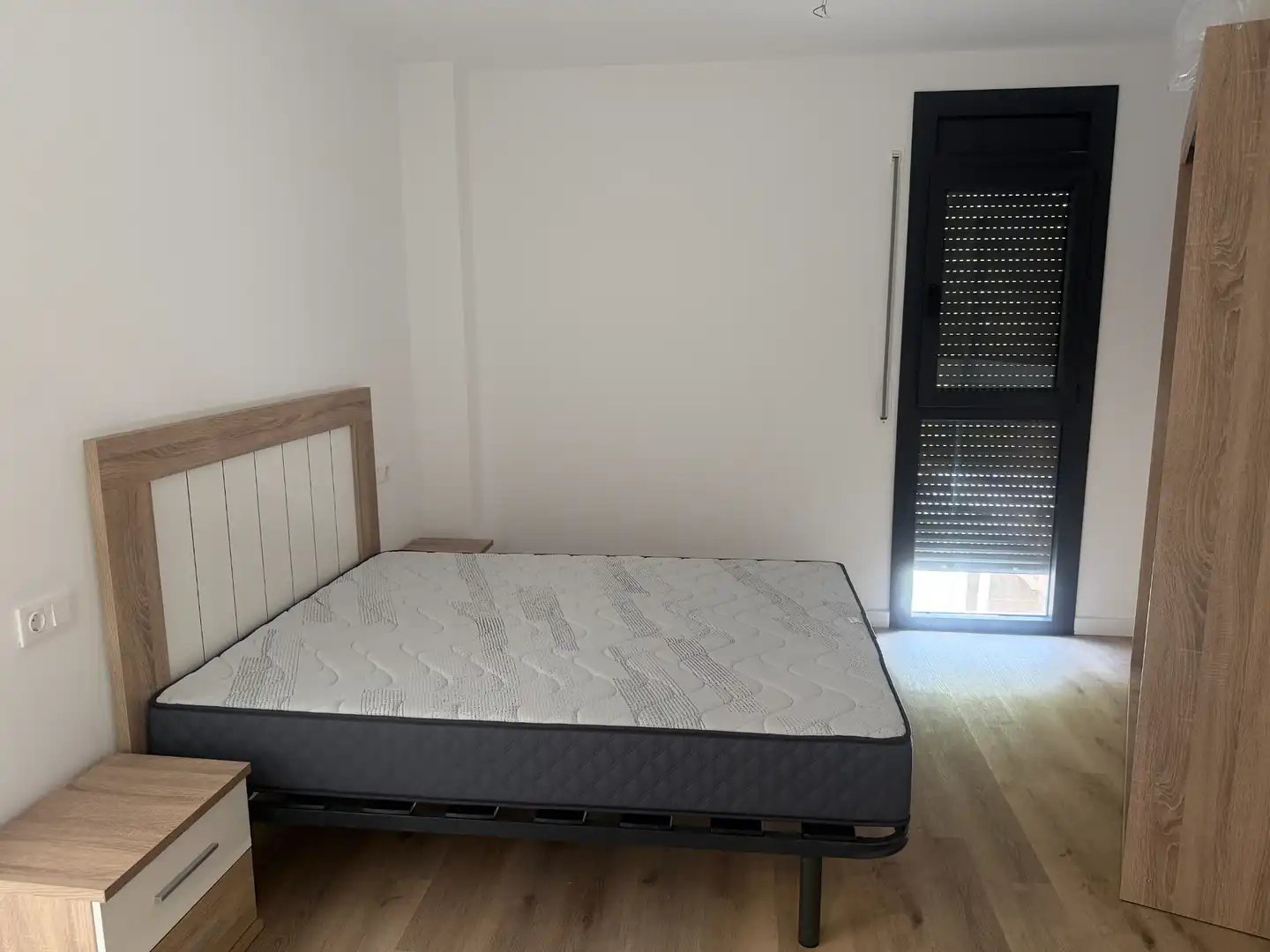 Schlafzimmer von Wohnungen zur Miete in Lleida mit Klimaanlage, Heizung und Parkett