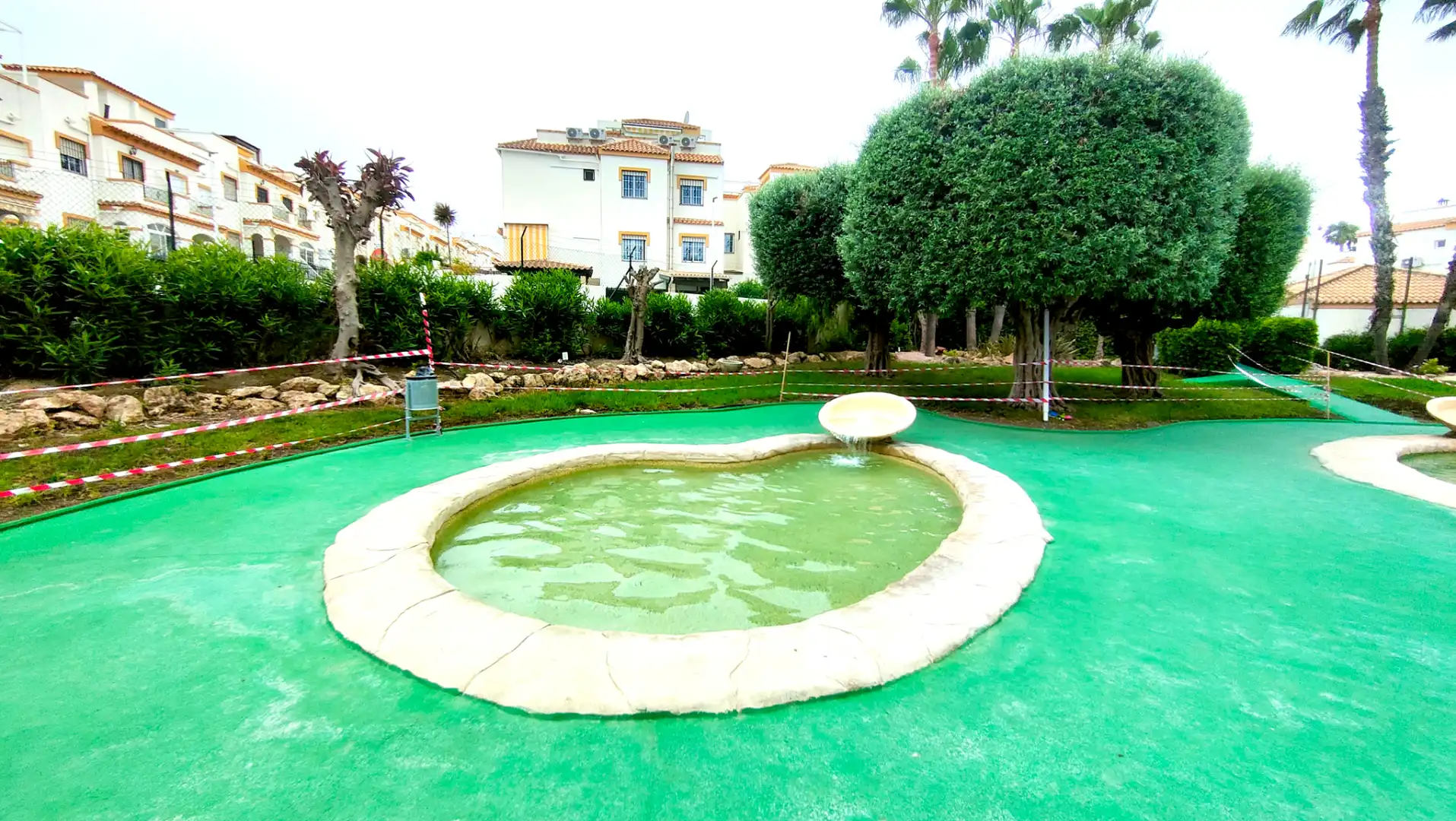 Piscina de Casa adosada en venta en Santa Pola con Aire acondicionado, Calefacción y Jardín privado