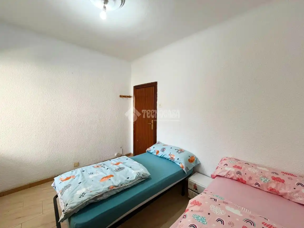 Habitación de Piso en venta en Alagón con Balcón