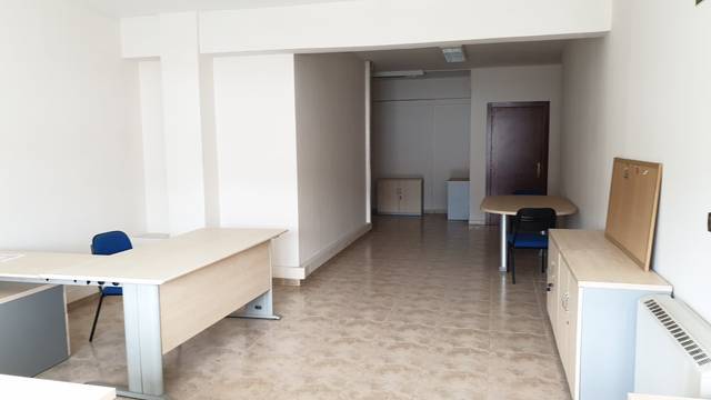 Oficina en Alquiler en Polígono de Pocomaco, A Coruña, -1 en Mesoiro