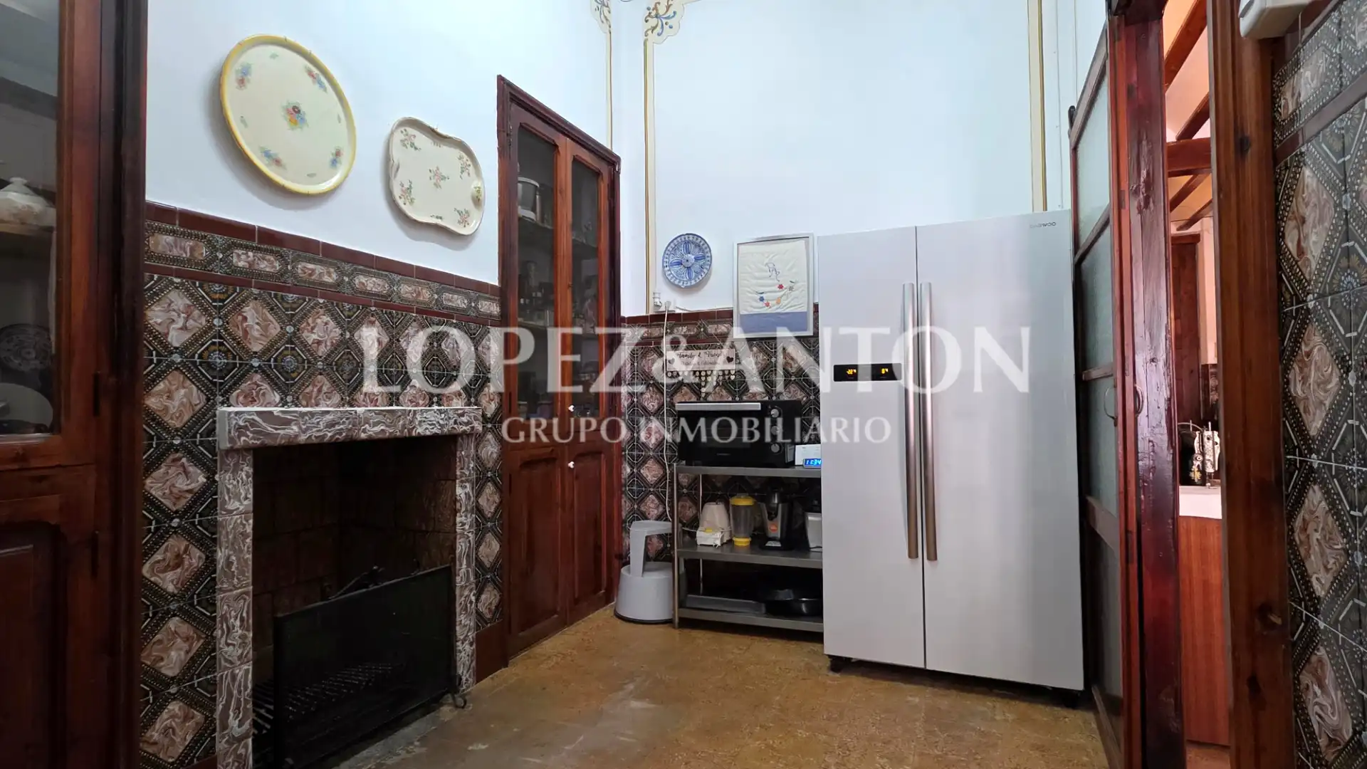Kitchen of Detached homes for sale in La Pobla de Vallbona  with Air Conditioner, Terrace and Swimming Pool