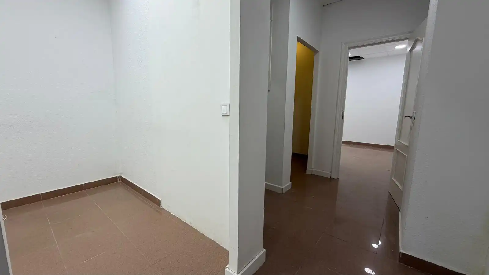Local comercial de lloguer a Calle del Parque 19, imagen 11