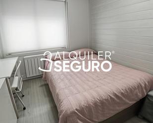 Bedroom of Flat to rent in  Zaragoza Capital  with Air Conditioner and Heating