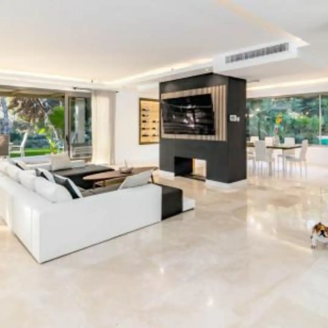 Living room of Houses for rent in Marbella  with Air Conditioner, Private garden and Swimming Pool