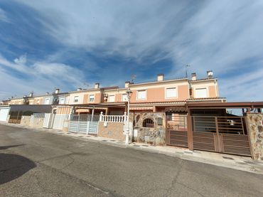 Xalet en venda a Calle Morales