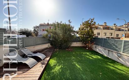 Terrasse von Erdgeschoss miete in Sant Andreu de Llavaneres mit Klimaanlage, Heizung und Privatgarten