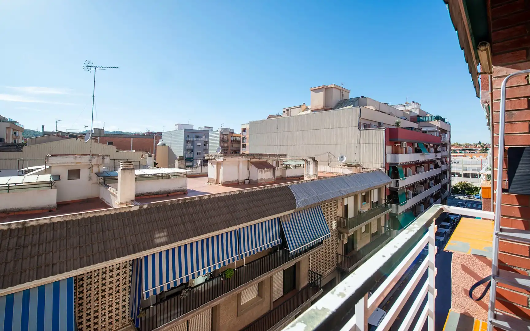Pis amb terrassa en venda a Santiago Rusiñol, imagen 20