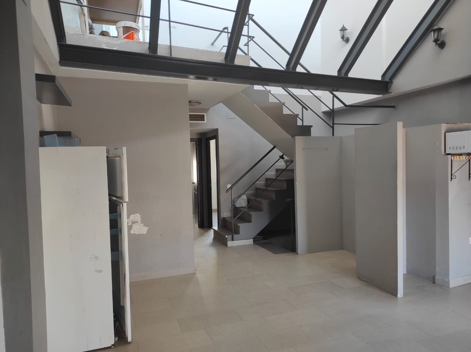 Dúplex en venda en Brenes amb Aire condicionat, Terrassa i Balcó