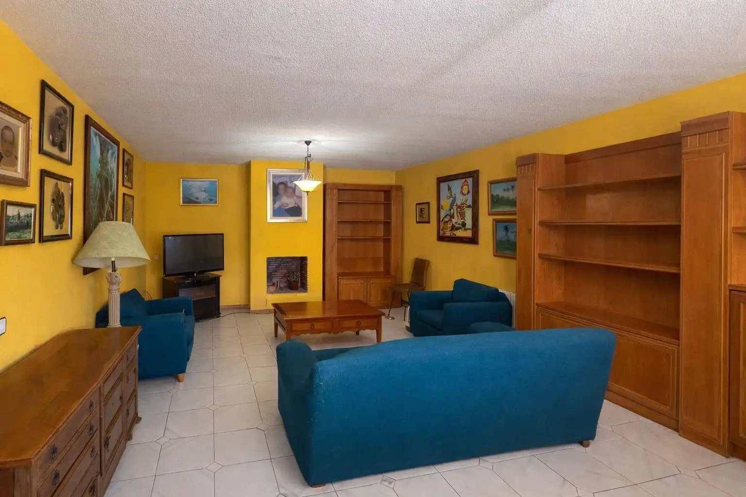Sala d'estar de Casa o xalet en venda en Rivas-Vaciamadrid amb Aire condicionat, Calefacció i Jardí privat