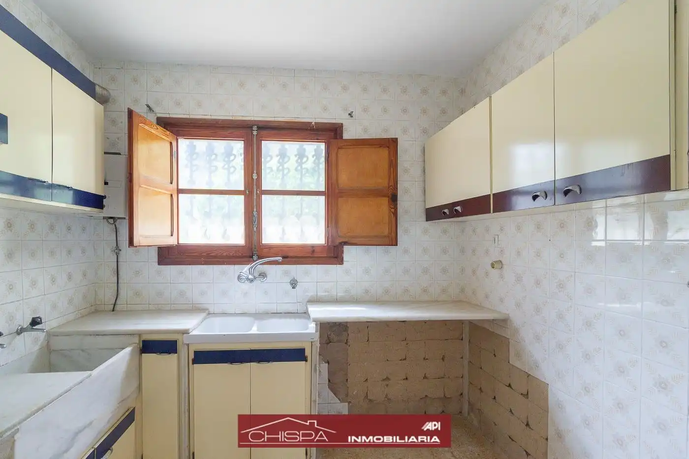Cocina de Casa o chalet en venta en Serra con Calefacción, Jardín privado y Terraza