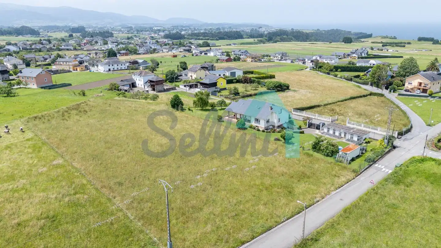 Residencial en venta en Valdés - Luarca