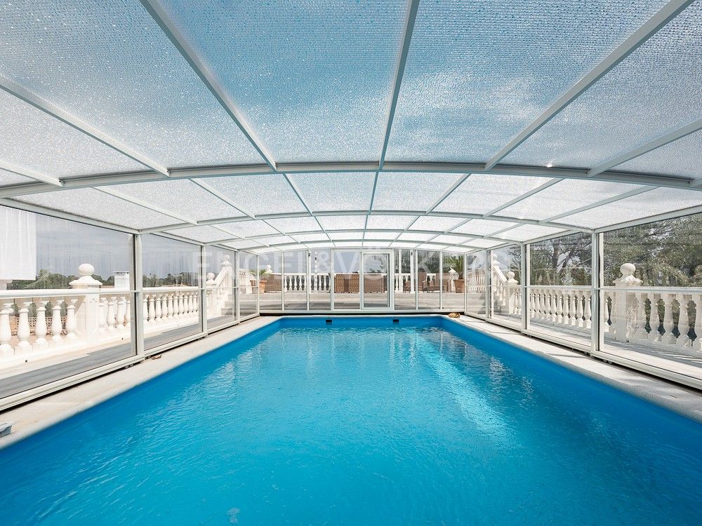 Swimming pool of House or chalet for sale in Alberic  with Air Conditioner, Heating and Private garden