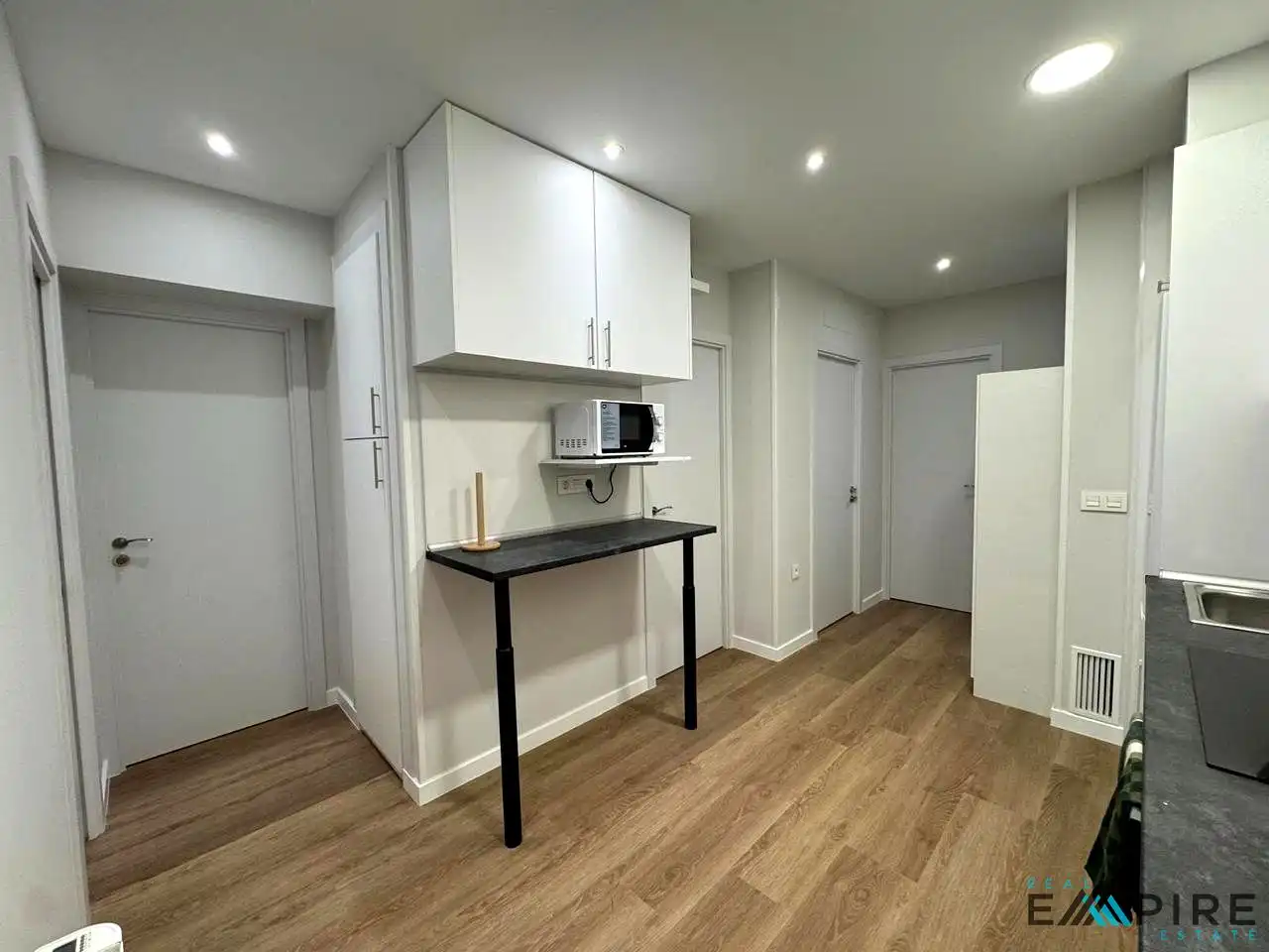 Cocina de Planta baja para compartir en Fuenlabrada con Calefacción, Amueblado y Internet