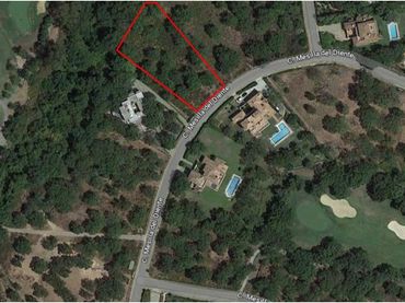 Residential land for sale in Sotogrande Alto