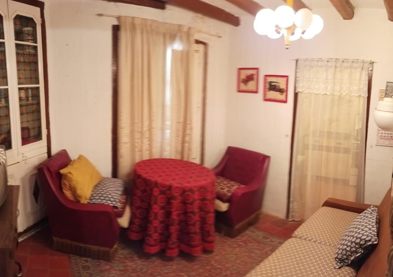 Sala d'estar de Casa o xalet en venda en Villarroya de la Sierra amb Traster i Balcó