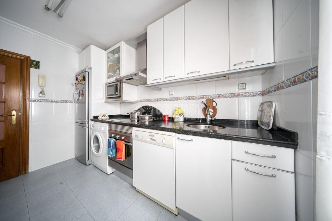 Cuina de Pis en venda en Valladolid Capital amb Calefacció i Balcó