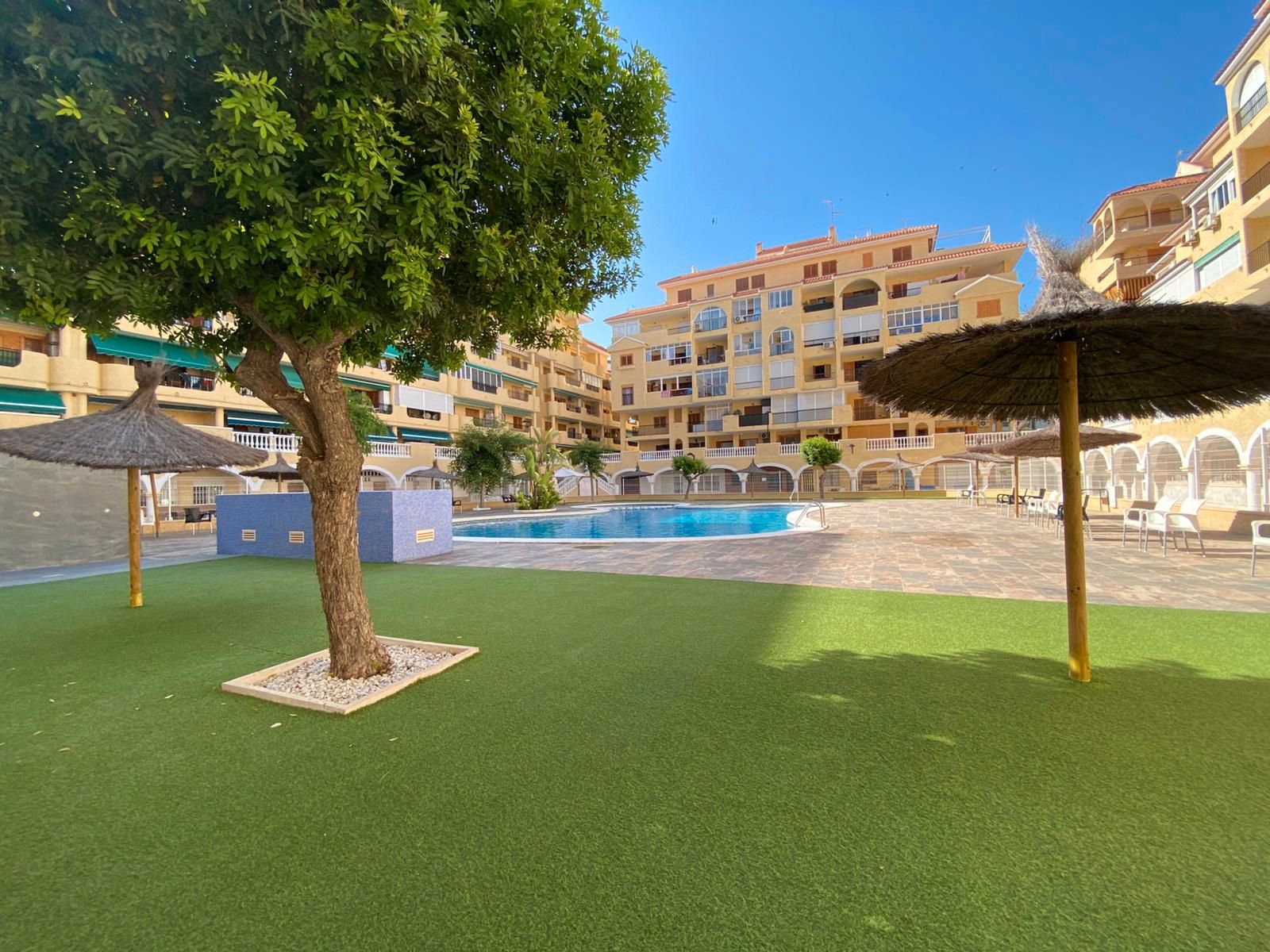 Apartment for sale in Avenida Suiza, Los Europeos, La Mata, Torrevieja