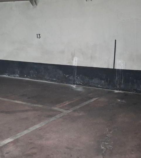 Photo 2 of Garage to rent in Avenida Lancia, 23, San Claudio - La Chantría, León Capital