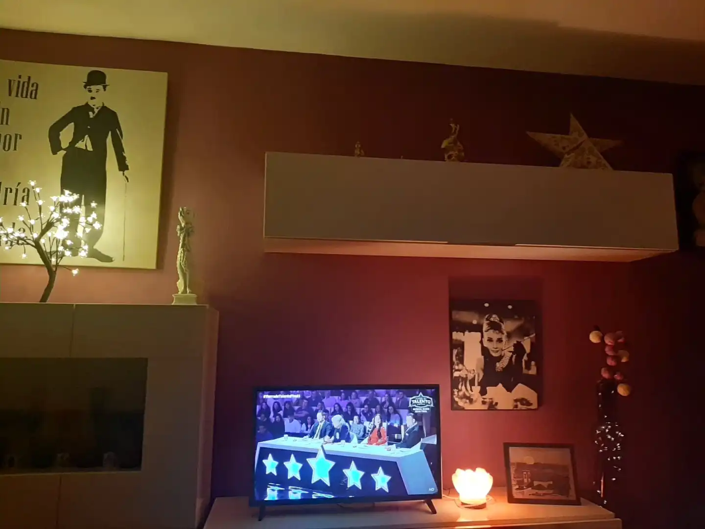 Sala d'estar de Pis en venda en Coín amb Moblat, Forn i Rentadora