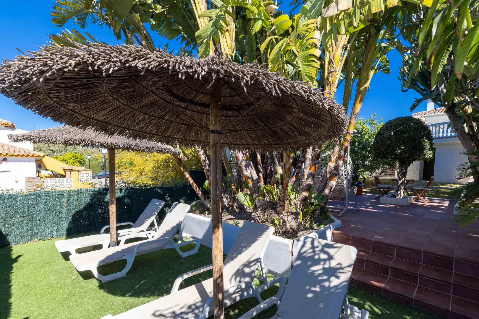 Terrassa de Casa o xalet en venda en Marbella amb Aire condicionat, Calefacció i Jardí privat