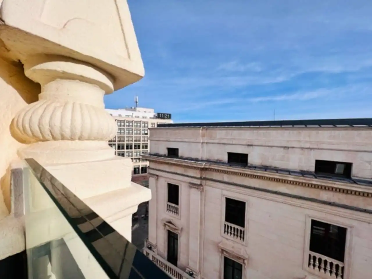 Vista exterior de Dúplex en venda en Burgos amb Calefacció i Balcó