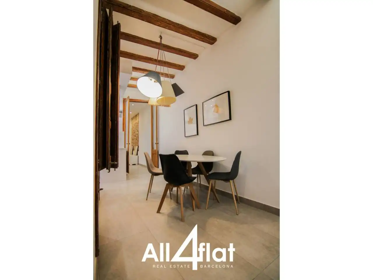 Flat with terrace for sale in Calle Nou de la Rambla, imagen 10