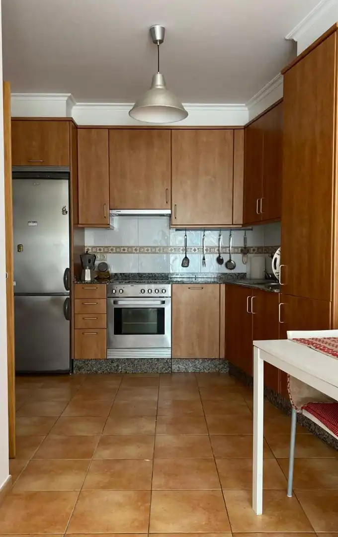Cuina de Apartament en venda en Malpica de Bergantiños amb Calefacció, Terrassa i Traster
