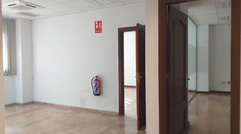 Foto 5 de Oficina de lloguer a Calle Ángel Quintanilla Ulla, Valdepasillas - La Paz - Huerta Rosales, Badajoz Capital