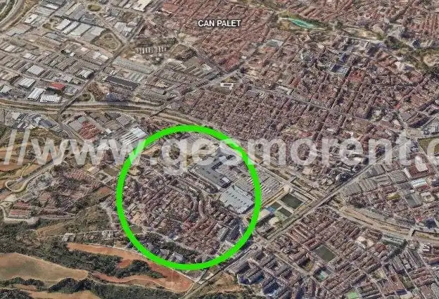 Local comercial en venda a Llevant, imagen 2