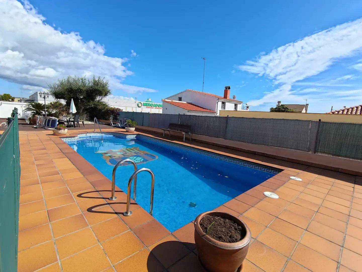 Piscina de Casa o chalet en venta en El Vendrell con Aire acondicionado, Calefacción y Jardín privado