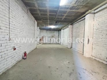 Local comercial en venda a Calle Travesía del Río