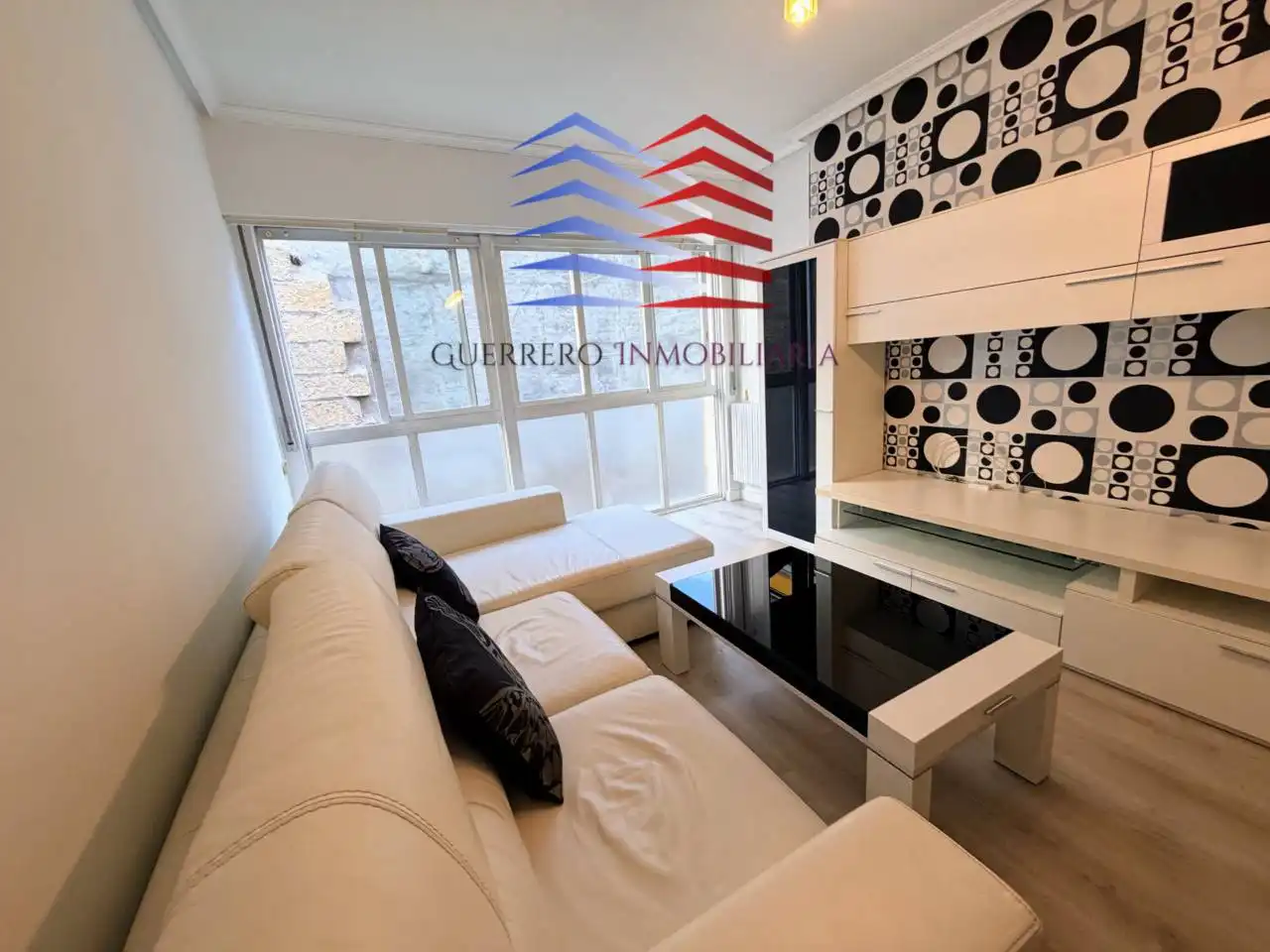 Living room of Flat for rent in Ourense Capital   with Heating, Terrace and Furnished