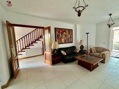 Living room of Single-family semi-detached to rent in Los Molinos  with Terrace and Balcony