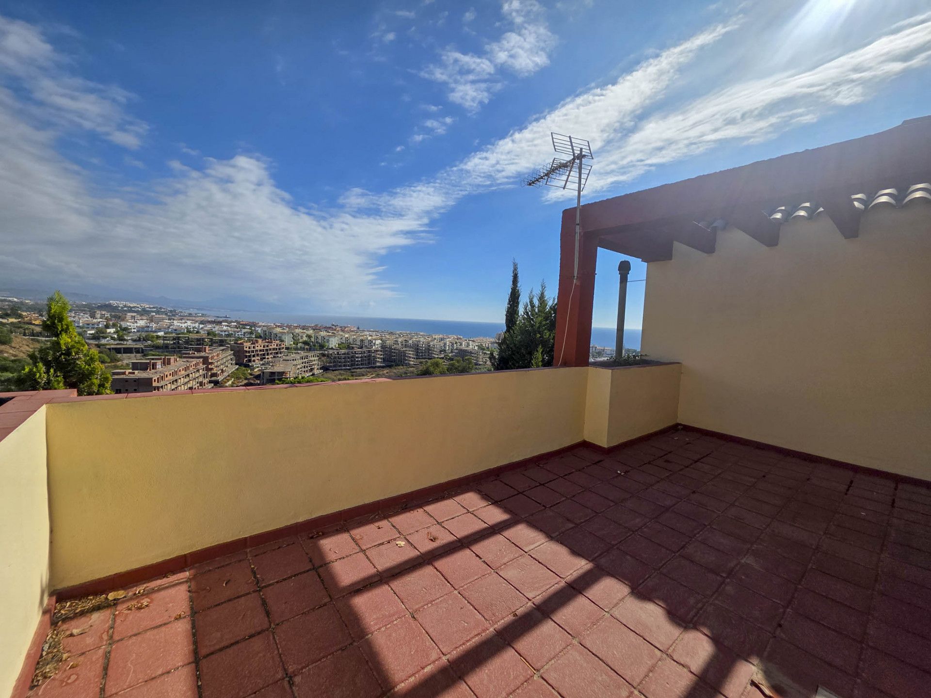 Exterior view of Duplex for sale in Manilva  with Air Conditioner and Terrace