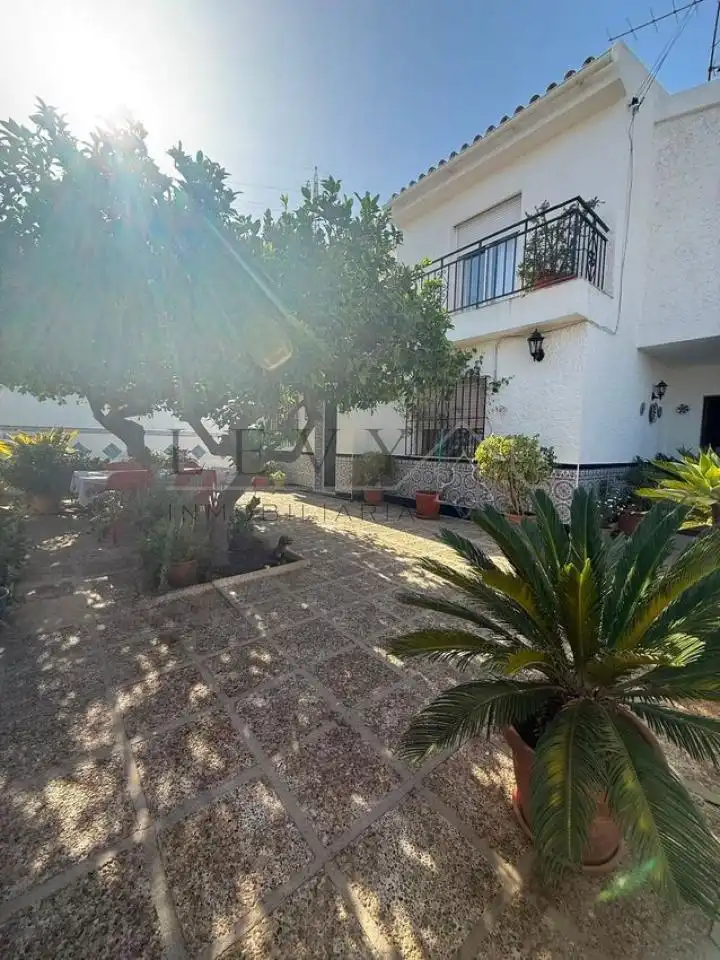 Detached house with garden for sale in Puerto de la Torre - Atabal, imagen 9